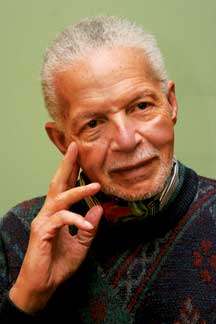 Renowned Guyana-born literary icon, Professor Jan Carew has died.